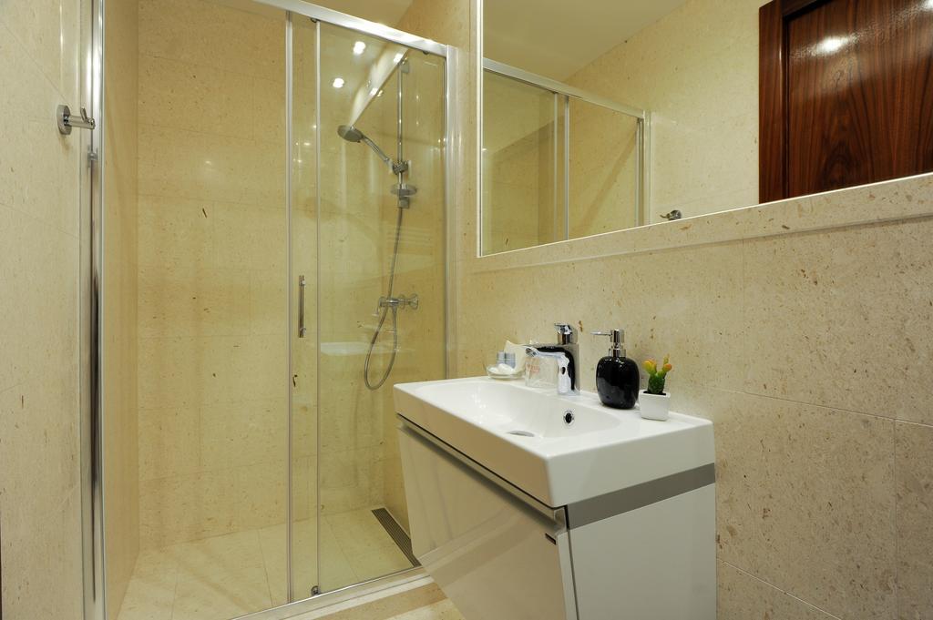 Main Street Studio And Rooms Zadar Extérieur photo