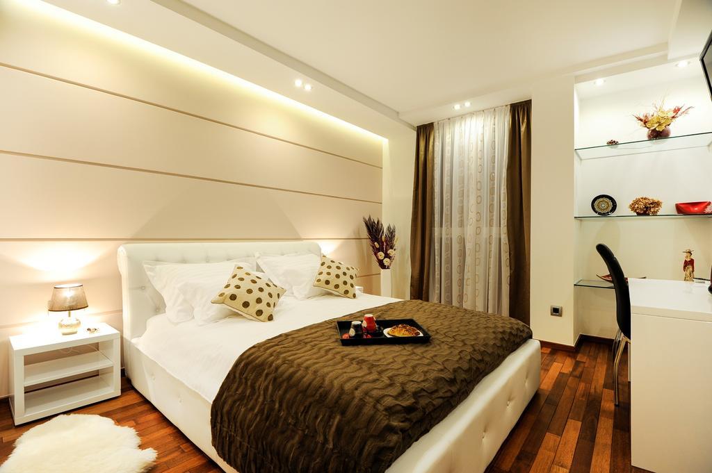 Main Street Studio And Rooms Zadar Chambre photo
